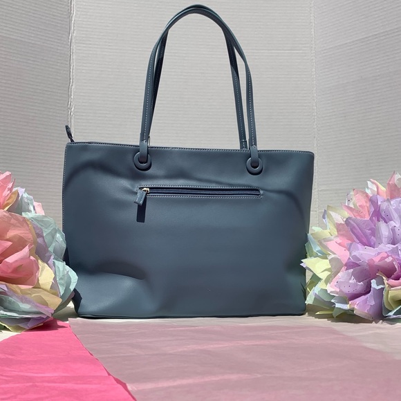 Handbag - Picture 2 of 2